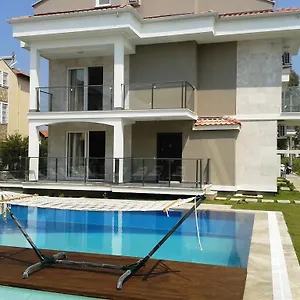 https://lighthouse-nadia-aparts.aegeanhotels.net